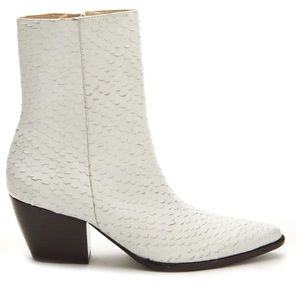 MATISSE | CATY SNAKE BOOT IN WHITE